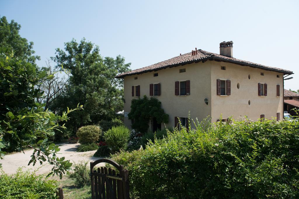 Monte San Pietro Agriturismo Montevecchio Isolani מראה חיצוני תמונה