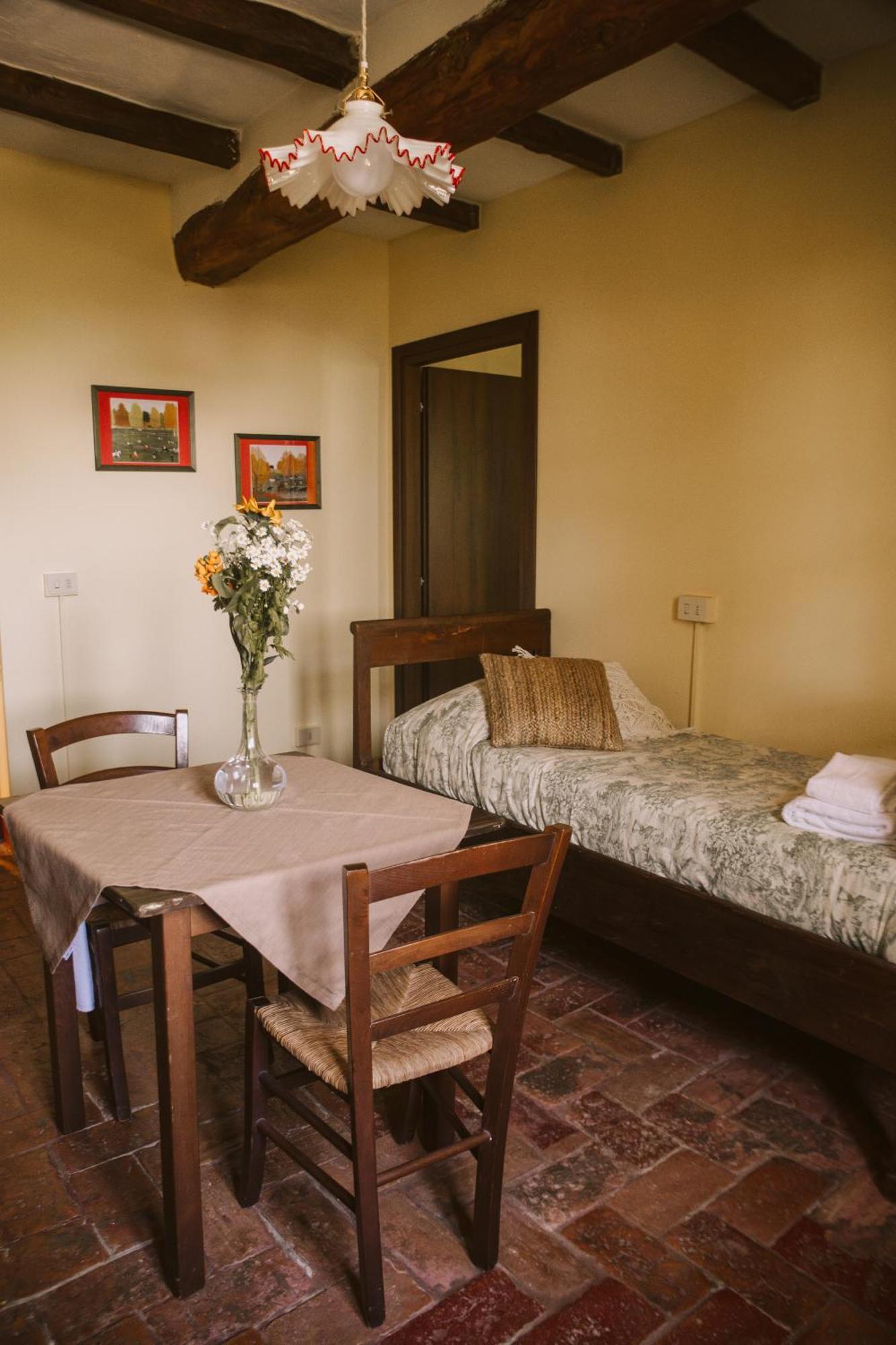 Monte San Pietro Agriturismo Montevecchio Isolani מראה חיצוני תמונה