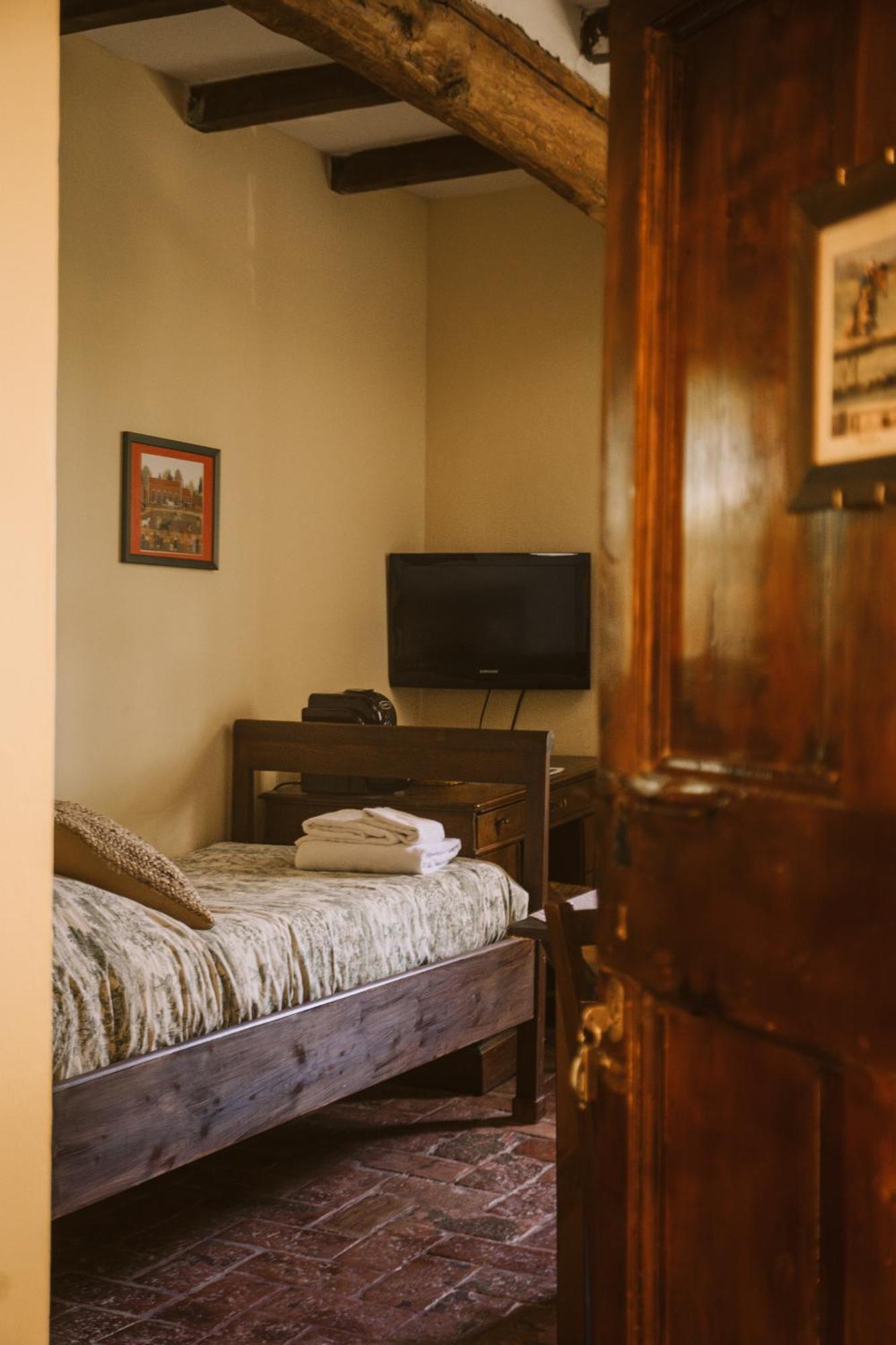 Monte San Pietro Agriturismo Montevecchio Isolani מראה חיצוני תמונה